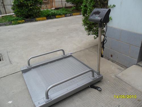 广州透析体重秤--透析轮椅秤品牌